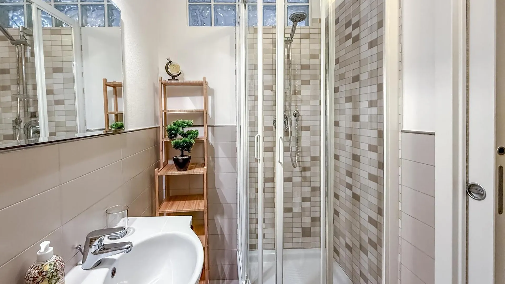 Santa Caterina Deluxe Apartment Florence