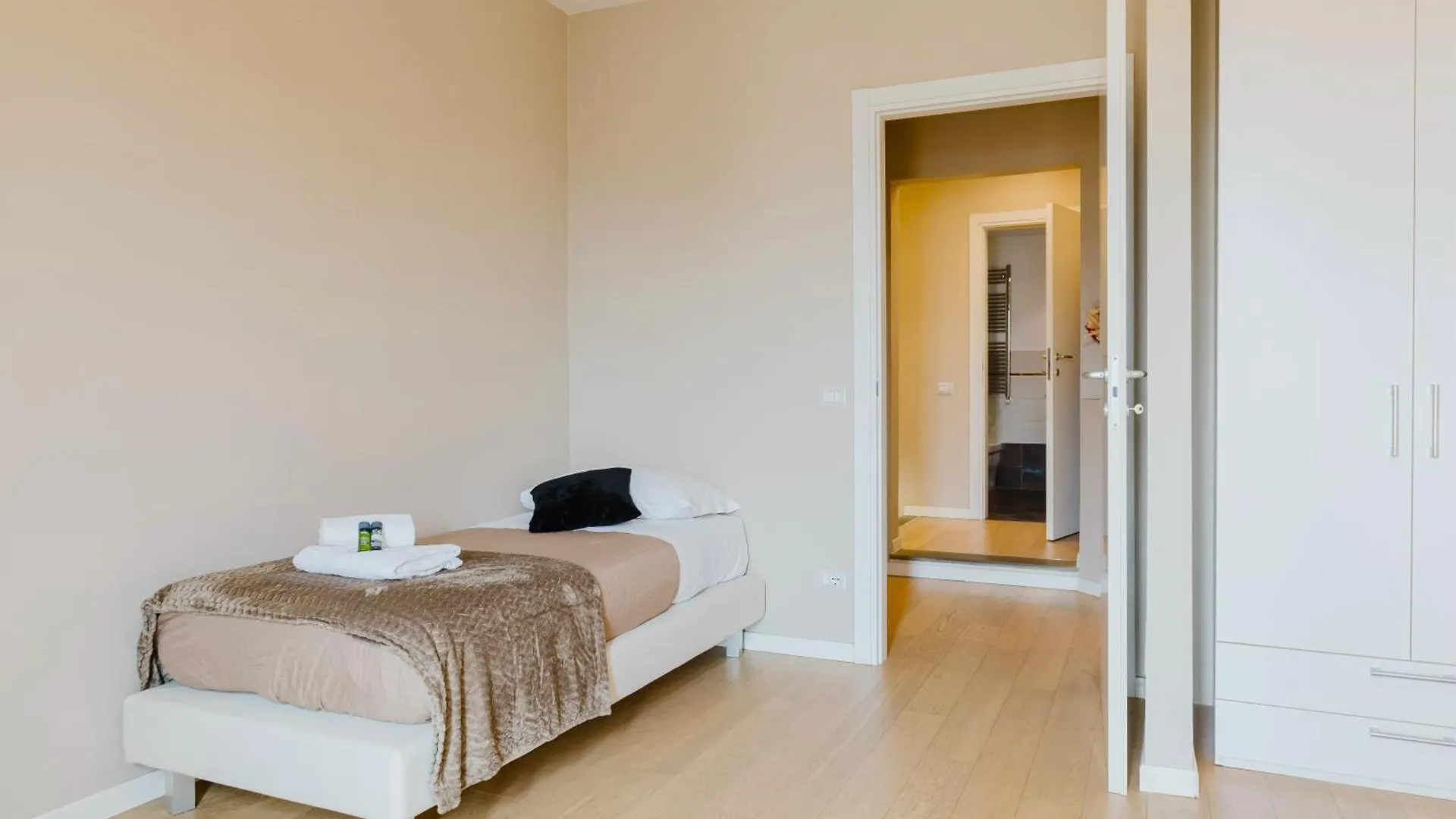 Santa Caterina Deluxe Apartment Florence