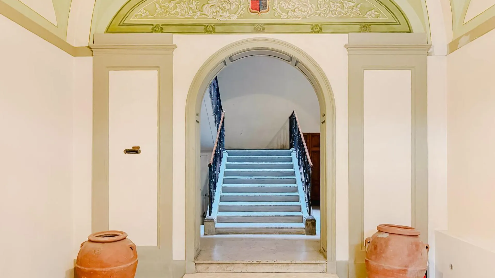 Santa Caterina Deluxe Apartment Florence